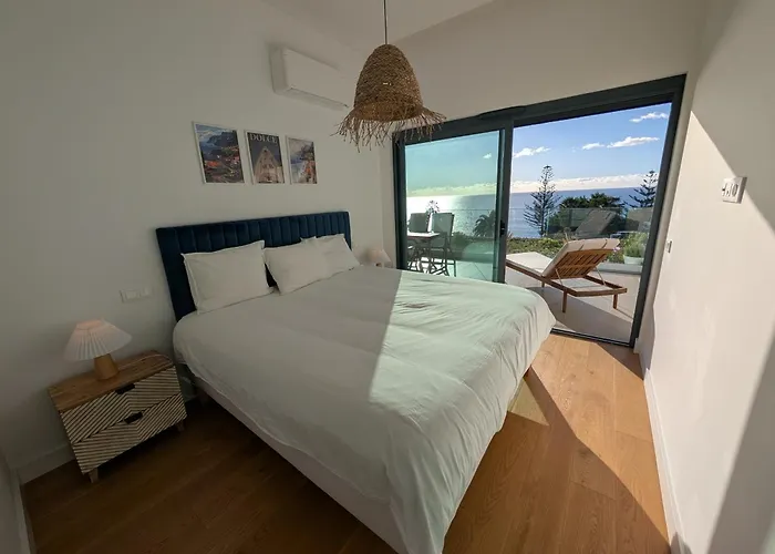 Breathtaking Oceanfront Living, Sunset Facing 3-bedroom Flat In Acqua Residences アパート フンシャル