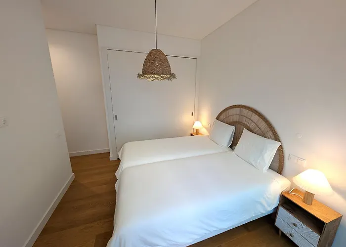 アパート Breathtaking Oceanfront Living, Sunset Facing 3-bedroom Flat In Acqua Residences *