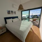 Breathtaking Oceanfront Living, Sunset Facing 3-bedroom Flat In Acqua Residences Apartmán Funchal (Madeira)
