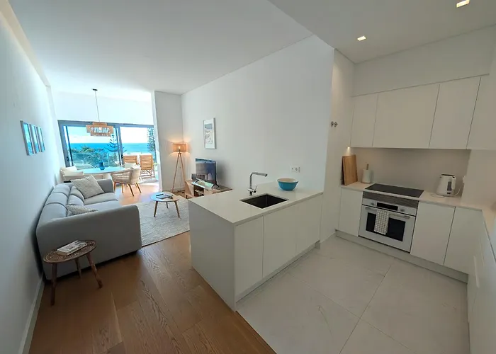 アパート Breathtaking Oceanfront Living, Sunset Facing 3-bedroom Flat In Acqua Residences