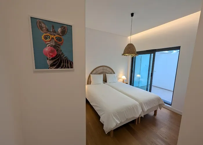 Breathtaking Oceanfront Living, Sunset Facing 3-bedroom Flat In Acqua Residences * フンシャル