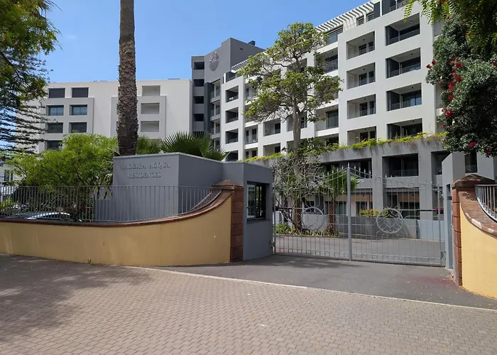 アパート Breathtaking Oceanfront Living, Sunset Facing 3-bedroom Flat In Acqua Residences *