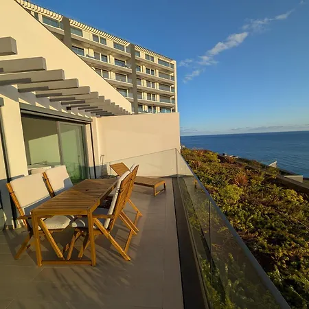 Apartament Breathtaking Oceanfront Living, Sunset Facing 3-bedroom Flat In Acqua Residences Funchal (Madeira)