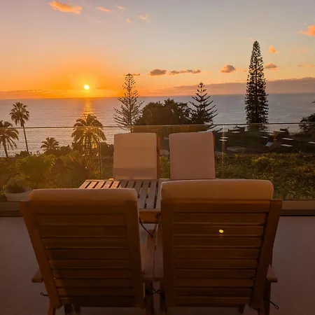 Breathtaking Oceanfront Living, Sunset Facing 3-bedroom Flat In Acqua Residences شقة *