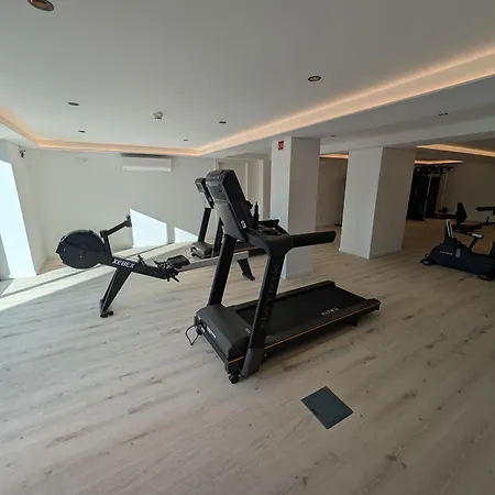 Breathtaking Oceanfront Living, Sunset Facing 3-bedroom Flat In Acqua Residences Appartement Funchal (Madeira)